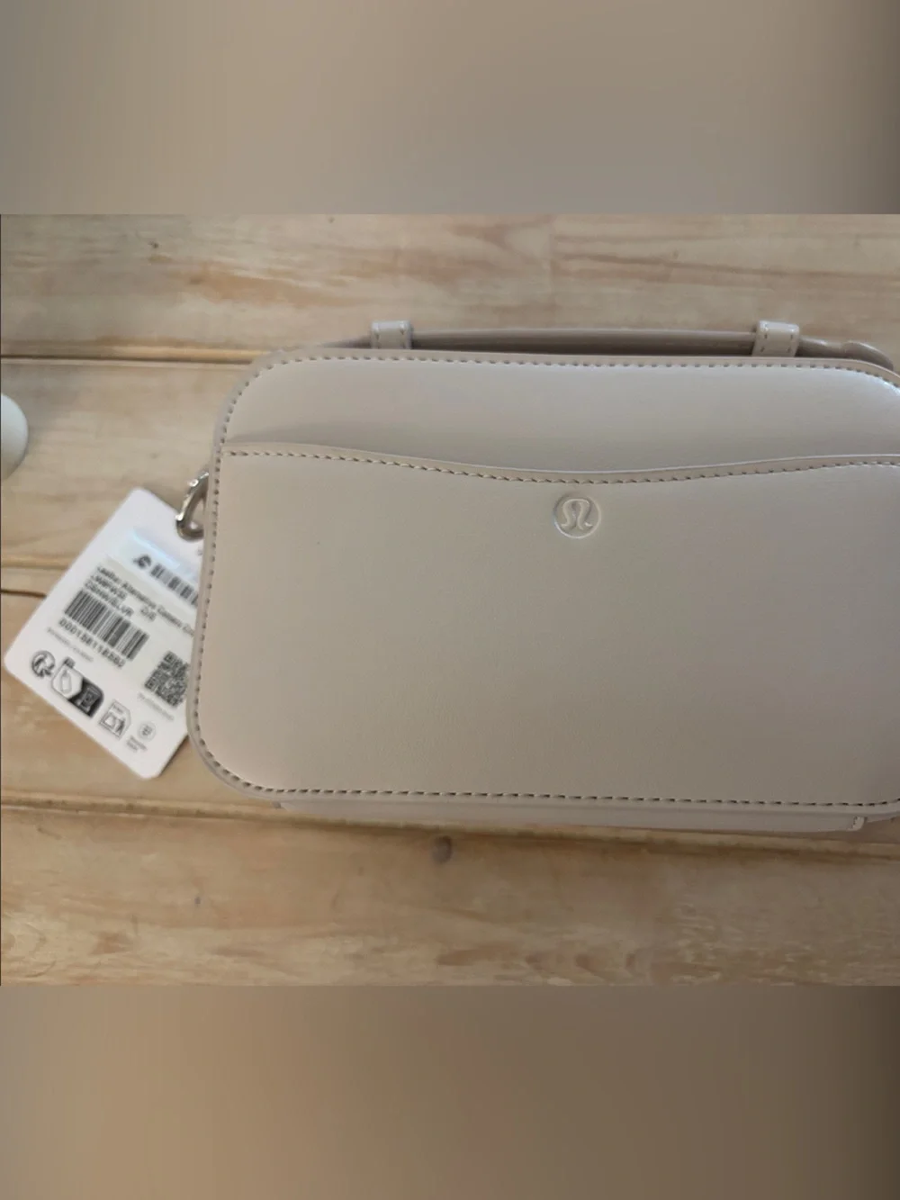 lululemon athletica compact cream